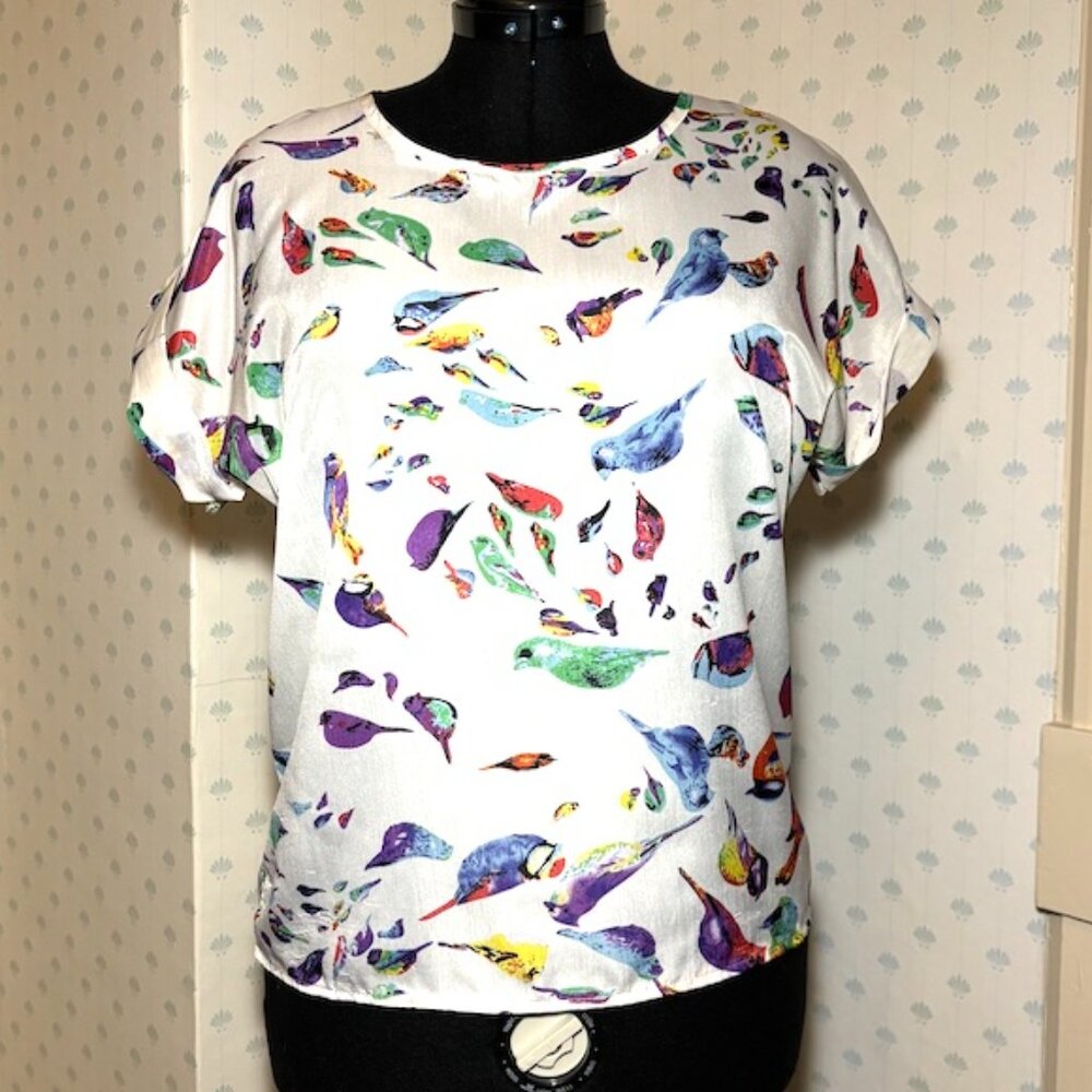 Liva Girl Bird Blouse With Roll Sleeves